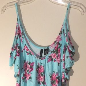 Ultra Flirt Tops - Floral cold shoulder top Ultra Flirt Tops - Floral cold shoulder top